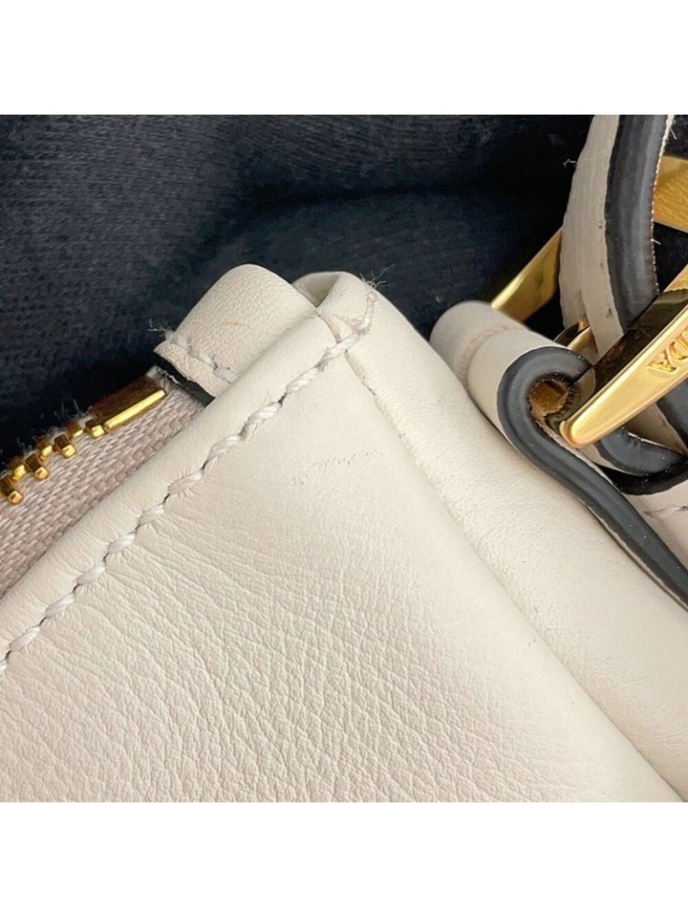 Prada Shoulder Bag Emme Leather White - Picture 8 of 10